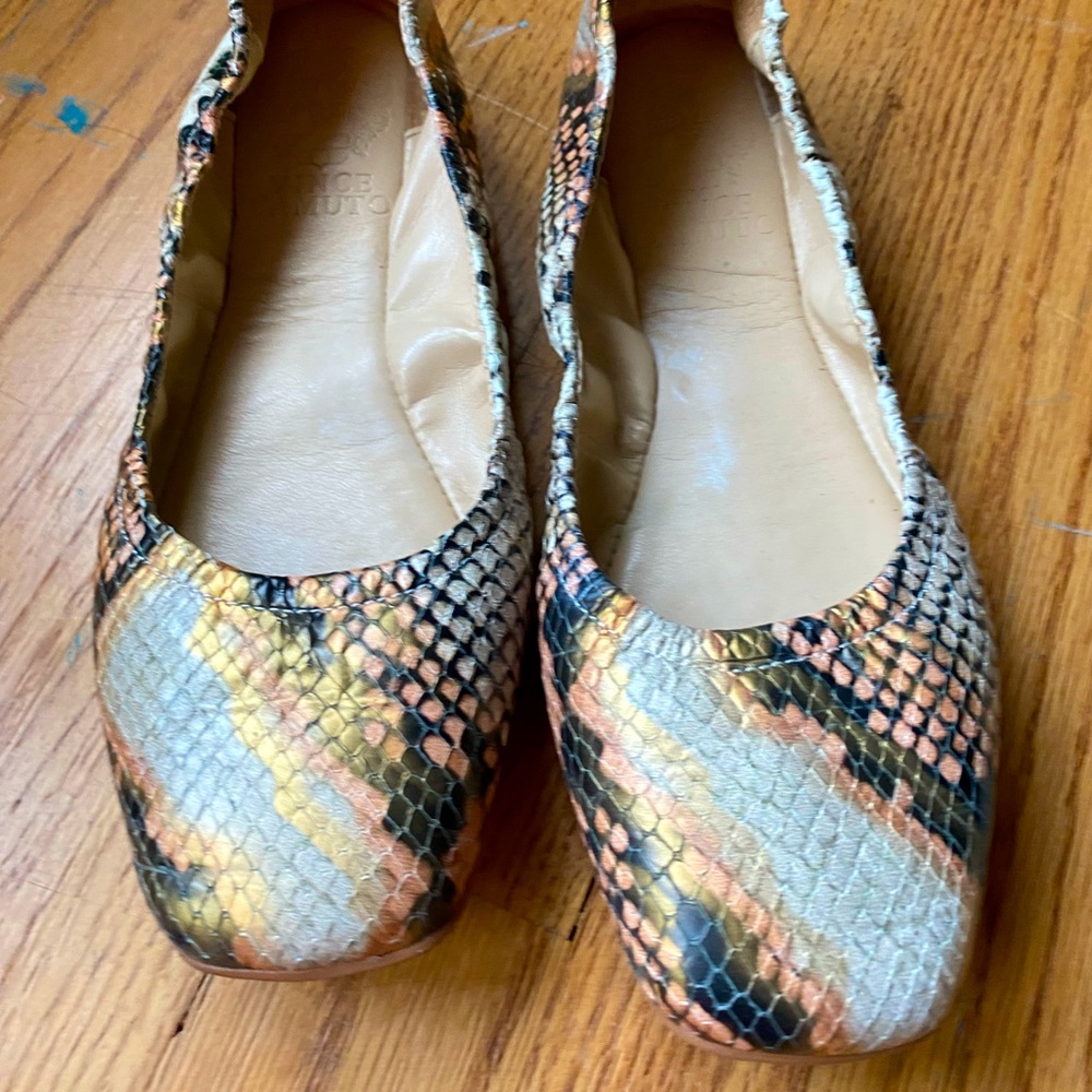Vince Camuto snakeskin flats